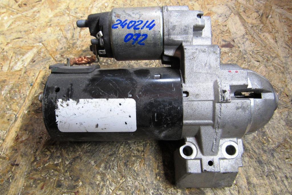 стартер BMW 5 серия F07/F10/F11 2010, 2.0 л., бензин, седан, 8570238 - фото №1