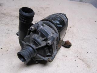 насос антифриза дополнительный Mercedes-Benz GL-Класс X166 2015, 4.7 л., M 278.928, бензин, внедорожник 5 дв., 0392022010