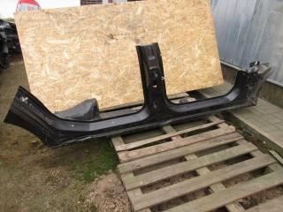 Стойка кузовная центральная правая BMW 7 серия F01/F02 2011, 3.0 л., N57 D30 A, дизель, седан