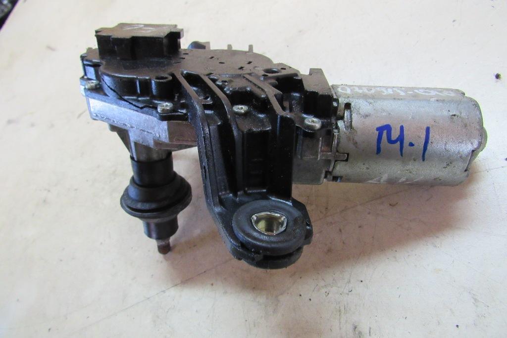 моторчик заднего стеклоочистителя (дворника) Volkswagen Golf Plus 1 поколение 2009, 1.2 л., CBZB, бензин, хетчбэк 5 дв., 5K6955711A - фото №1