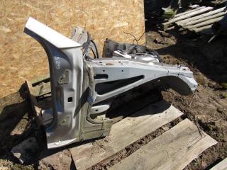 четверть передняя правая Mercedes-Benz CLS-Класс C219 2005, 3.0 л., OM 642.920, дизель, купе