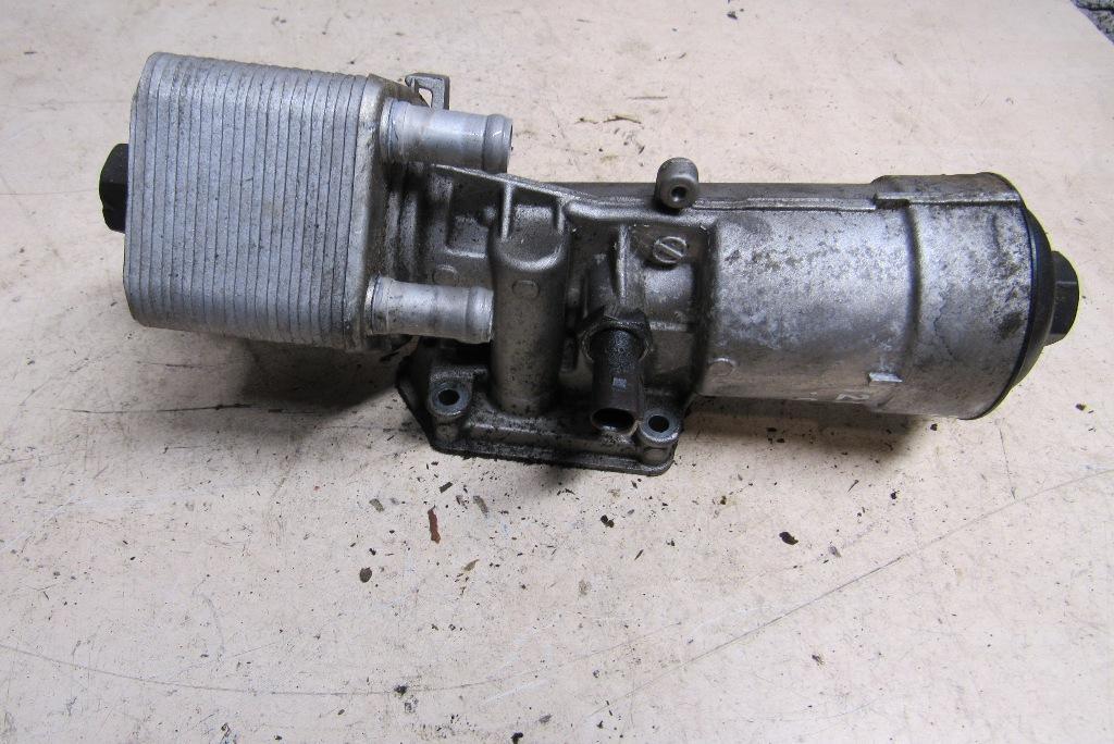 корпус масляного фильтра Audi Q5 8R 2008, 2.0 л., дизель, внедорожник 5 дв., 045115389H - фото №1