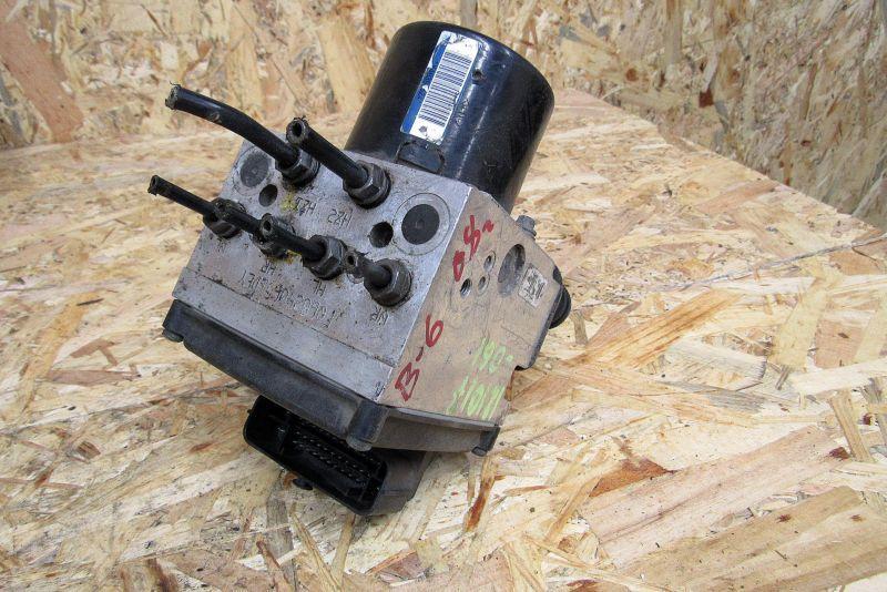 блок ABS Volkswagen Passat B6 2005, 1.9 л., дизель, седан, 3C0614109D - фото №1