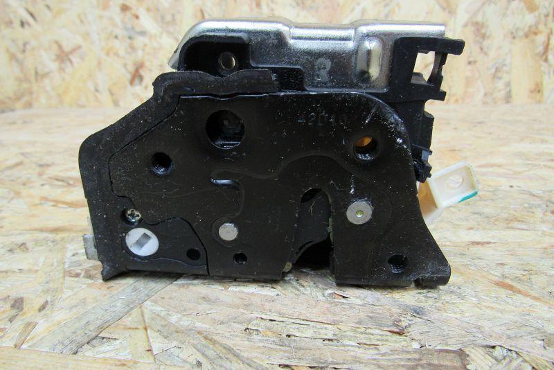 замок двери передней правой Audi Q7 4L 2009, 3.0 л., дизель, внедорожник 5 дв., 8J1837016C - фото №1