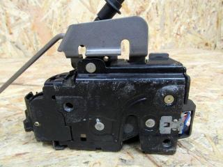 замок двери передней правой Audi A4 B6 2000, 1.9 л., дизель, седан, 8E1837016C