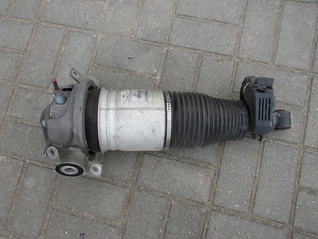 пневмостойка задняя Porsche Cayenne 955 2003, 3.2 л., M02.2Y, бензин, внедорожник 5 дв., 7L5512021AM - фото №1