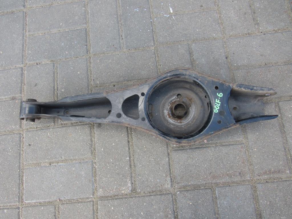 рычаг задний нижний Volkswagen Golf 6 поколение 2008, 2.0 л., дизель, хетчбэк 5 дв., 1K0505371 - фото №1