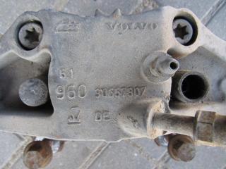 суппорт передний правый Volvo XC90 1 поколение 2006, 3.2 л., B 6324 S, бензин, универсал, 30657307