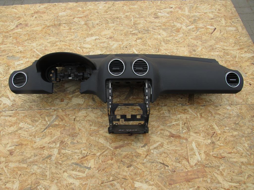 панель передняя салона (торпедо) Mercedes-Benz M-Класс W164 2005, 3.0 л., OM 642.940, дизель, внедорожник 5 дв., 2518600805.16468 - фото №1