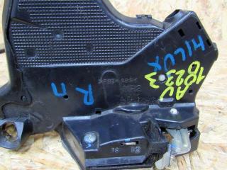 замок двери передней правой Toyota Hilux 7 поколение 2005, 2.5 л., 2KD-FTV, дизель, пикап