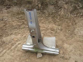 Стойка кузовная центральная правая Volvo XC90 1 поколение [рестайлинг] 2012, 2.5 л., B 5254 T9, бензин, универсал