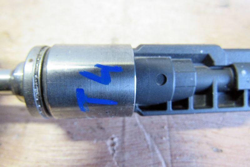 форсунка BMW 7 серия F01/F02 2008, 4.4 л., N63 B44 A, бензин, седан, 13647645956 - фото №1