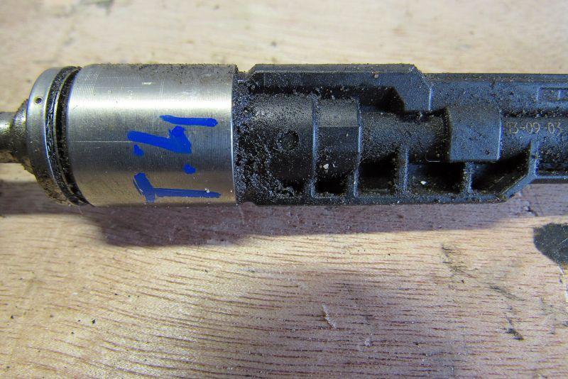 форсунка BMW 7 серия F01/F02 2008, 4.4 л., N63 B44 A, бензин, седан, 13647645956 - фото №1