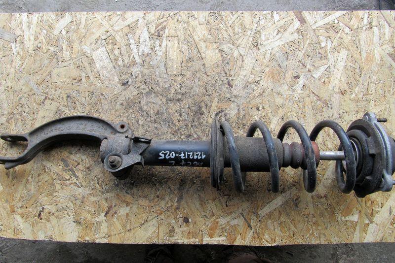 амортизатор передний левый Audi A6 4G/C7 2011, 2.0 л., дизель, седан, 4G0413031AE - фото №1