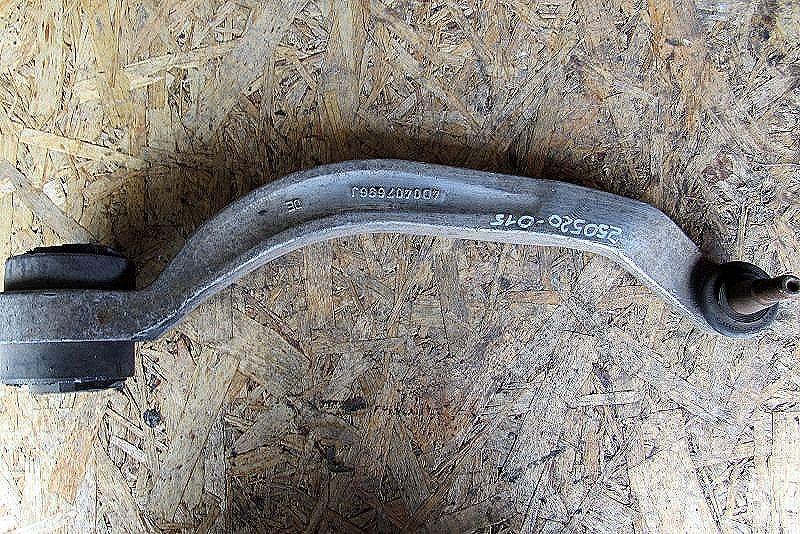 рычаг передний правый Audi A8 D3/4E 2002, 3.7 л., BFL, бензин, седан, 4D0407696J - фото №1