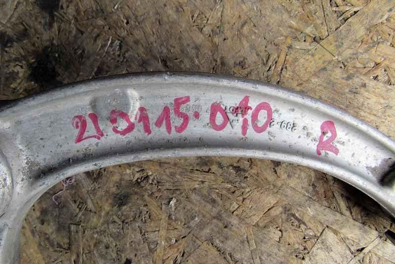 рычаг передний правый Mercedes-Benz M-Класс W166 2011, 3.0 л., OM 642.826, дизель, внедорожник 5 дв. - фото №1