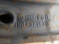 рычаг передний левый Volkswagen Touran 1 поколение 2003, 2.0 л., AZV, дизель, минивэн, 1K0407153G - фото №2