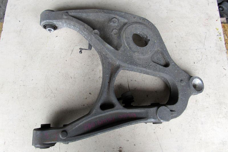 рычаг задний левый Mercedes-Benz GL-Класс X166 2012, 3.0 л., OM 642.826, дизель, внедорожник 5 дв. - фото №1