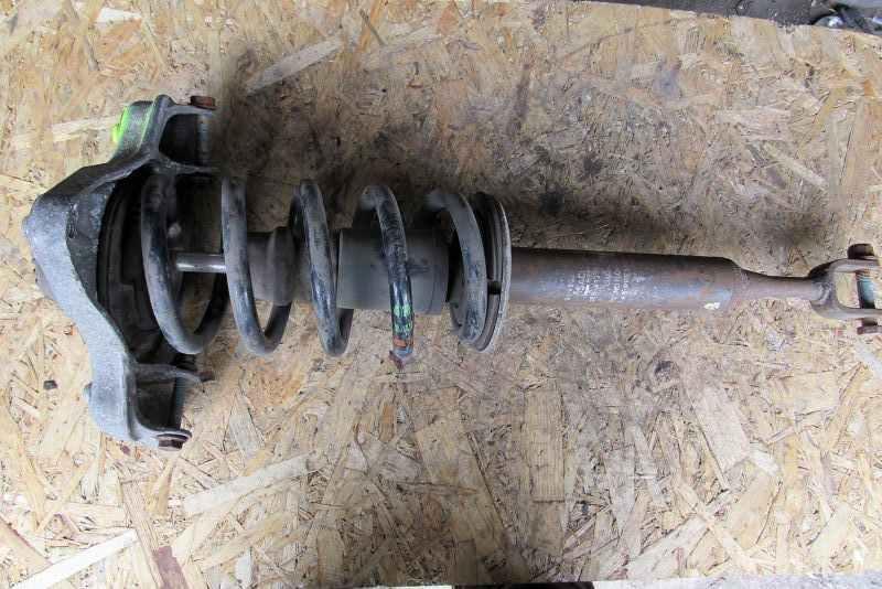 амортизатор передний правый Audi A4 B6 2002, 1.8 л., BEX, бензин, седан, 8E0413031BE - фото №1