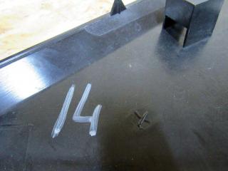 пластик Mercedes-Benz Sprinter 2 поколение (W906) 2006, 2.1 л., OM 646.985, дизель, A9068110007