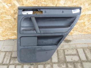 обшивка двери задняя правая Volkswagen Touareg 1 поколение 2004, 3.0 л., дизель, внедорожник 5 дв., 7L6867212B