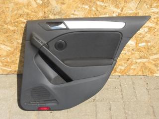 обшивка двери задняя правая Volkswagen Golf 6 поколение 2008, 2.0 л., дизель, хетчбэк 5 дв., 5K6867212