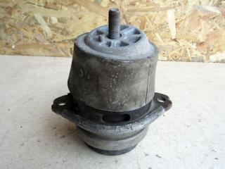 подушка крепления двигателя Audi Q7 4L 2008, 6.0 л., CCGA, дизель, внедорожник 5 дв., 7L6199131