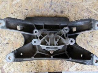 кронштейн КПП Audi A4 B8/8K 2007, 2.0 л., дизель, седан, 8K0399115T
