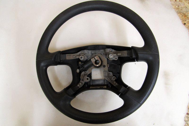 руль Mitsubishi Pajero 3 поколение 2001, 2.5 л., дизель, внедорожник 5 дв. - фото №1