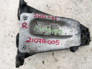 кронштейн двигателя BMW 5 серия E60/E61 2006, 3.0 л., M57 D30 (306D3), дизель, седан, 6770634