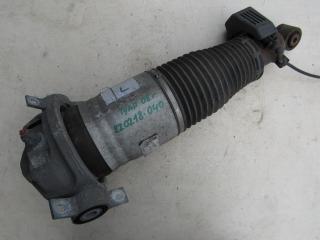 пневмостойка задняя Volkswagen Touareg 1 поколение 2007, 3.0 л., дизель, внедорожник 5 дв.