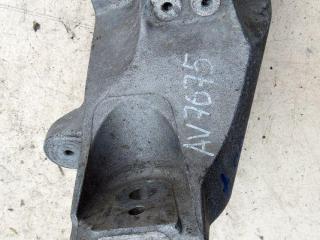 кронштейн двигателя Audi Q7 4L 2009, 4.2 л., дизель, внедорожник 5 дв., 7L8199307B