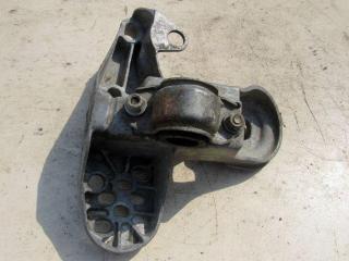 кронштейн двигателя Audi A4 B7 2006, 1.8 л., BFB, бензин, седан, 4B0199351B