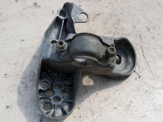 кронштейн двигателя Audi A4 B7 2006, 1.8 л., BFB, бензин, седан, 4B0199351B