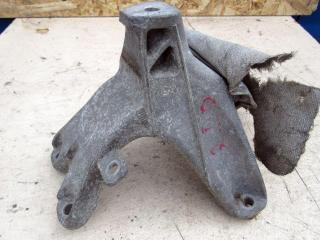 кронштейн двигателя Audi A4 B8/8K 2007, 2.0 л., дизель, седан, 8K0199308BR