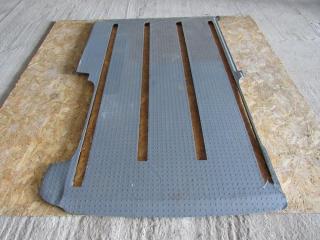 пол багажника Volkswagen Multivan T5 2003, 1.9 л., AXB, дизель, минивэн