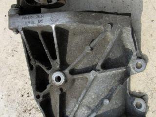 кронштейн компрессора кондиционера Hummer H2 1 поколение 2004, 6.0 л., LQ4, бензин, внедорожник 5 дв., 12554026