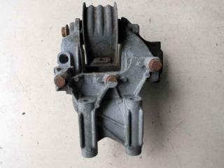подушка крепления двигателя Volkswagen Multivan T5 2003, 2.5 л., дизель, минивэн, 070199343B