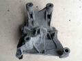 подушка крепления двигателя Volkswagen Multivan T5 2003, 2.5 л., дизель, минивэн, 070199343B - фото №2