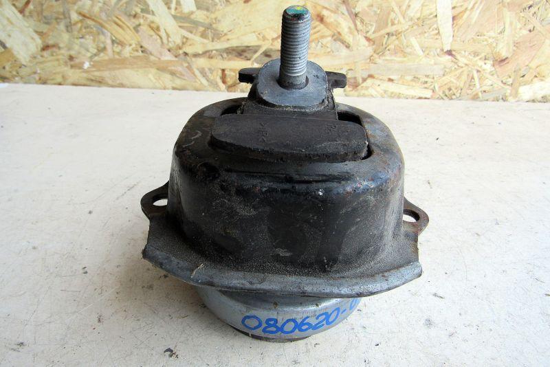 подушка крепления двигателя BMW X5 E70 2007, 3.0 л., M57 D30 (306D3), дизель, внедорожник 5 дв., P678104101 - фото №1