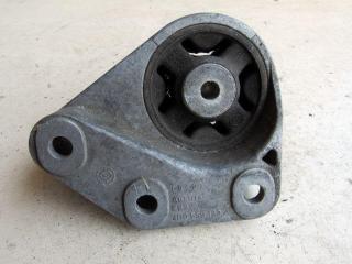 кронштейн редуктора Audi A8 D2/4D 1997, 2.5 л., дизель, седан, 4D0599133A