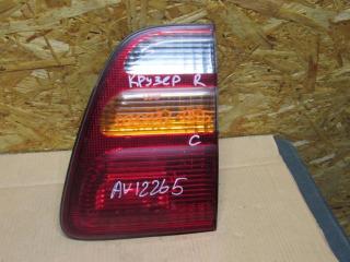 фонарь крышки багажника правый Toyota Land Cruiser J100 [рестайлинг] 2003, 4.7 л., 2UZ-FE, бензин, АКПП, внедорожник 5 дв.