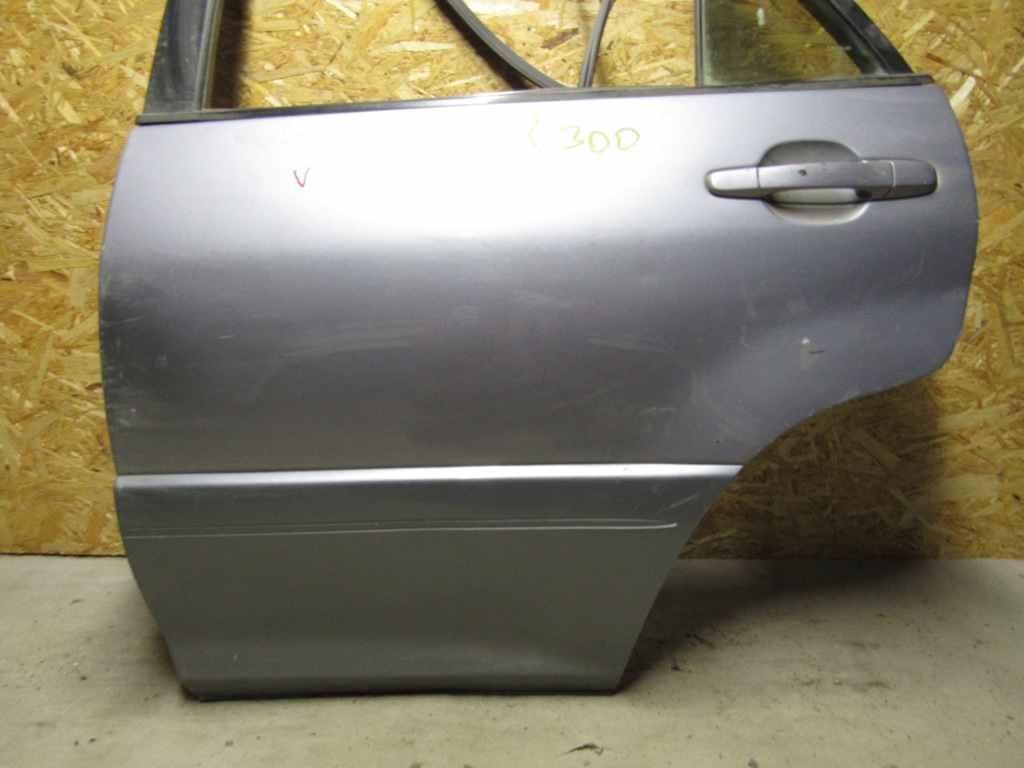 дверь задняя левая Lexus RX 1 поколение 2002, 3.0 л., 1MZ-FE, бензин, АКПП, внедорожник 5 дв. - фото №1