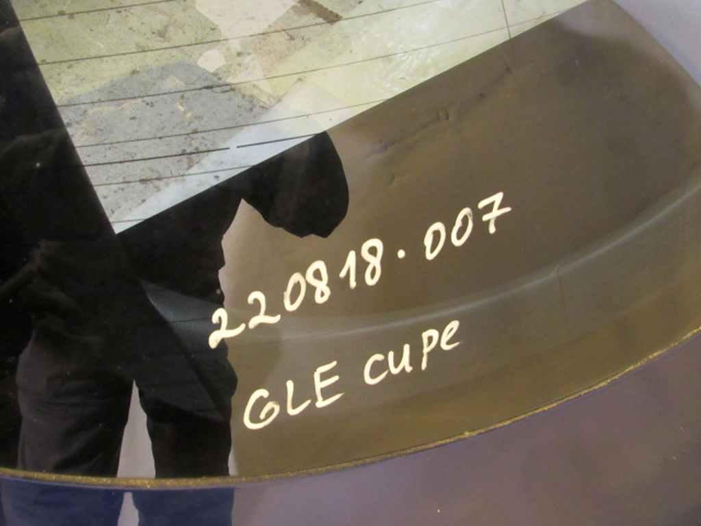 крышка багажника (дверь 3-5) Mercedes-Benz GLE W166 2017, 4.0 л., M 278.912, бензин, АКПП, купе - фото №1