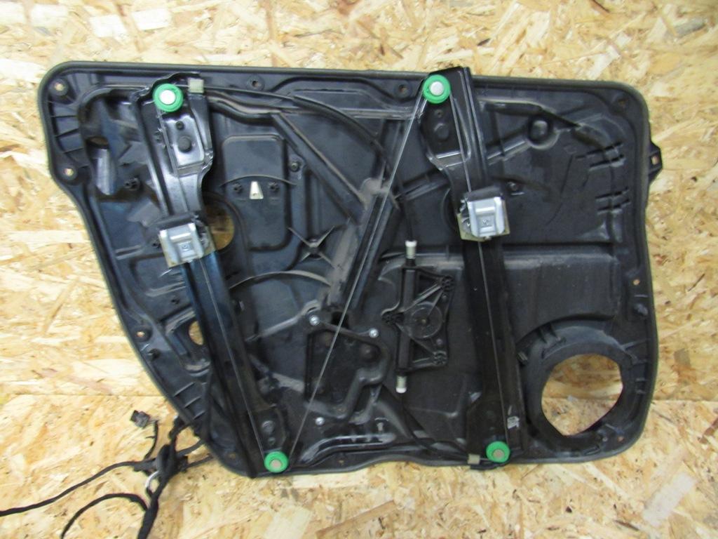 стеклоподъемник передний правый Mercedes-Benz GLE W166 2015, 3.0 л., M 276.821, бензин, купе, 0997602200 - фото №1