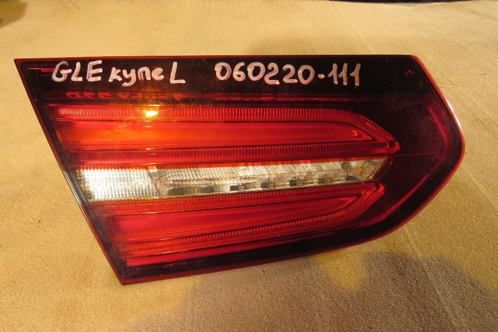фонарь крышки багажника левый Mercedes-Benz GLE W166 2017, 3.0 л., OM 642.826, дизель, купе, 2929063900 - фото №1