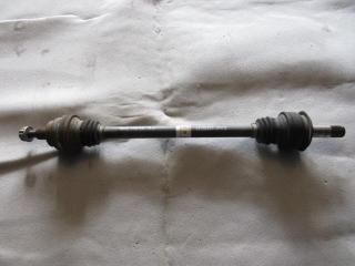 полуось задняя (приводной вал, ШРУС) Mercedes-Benz GLE W166 2016, 3.0 л., OM 642.826, дизель, купе