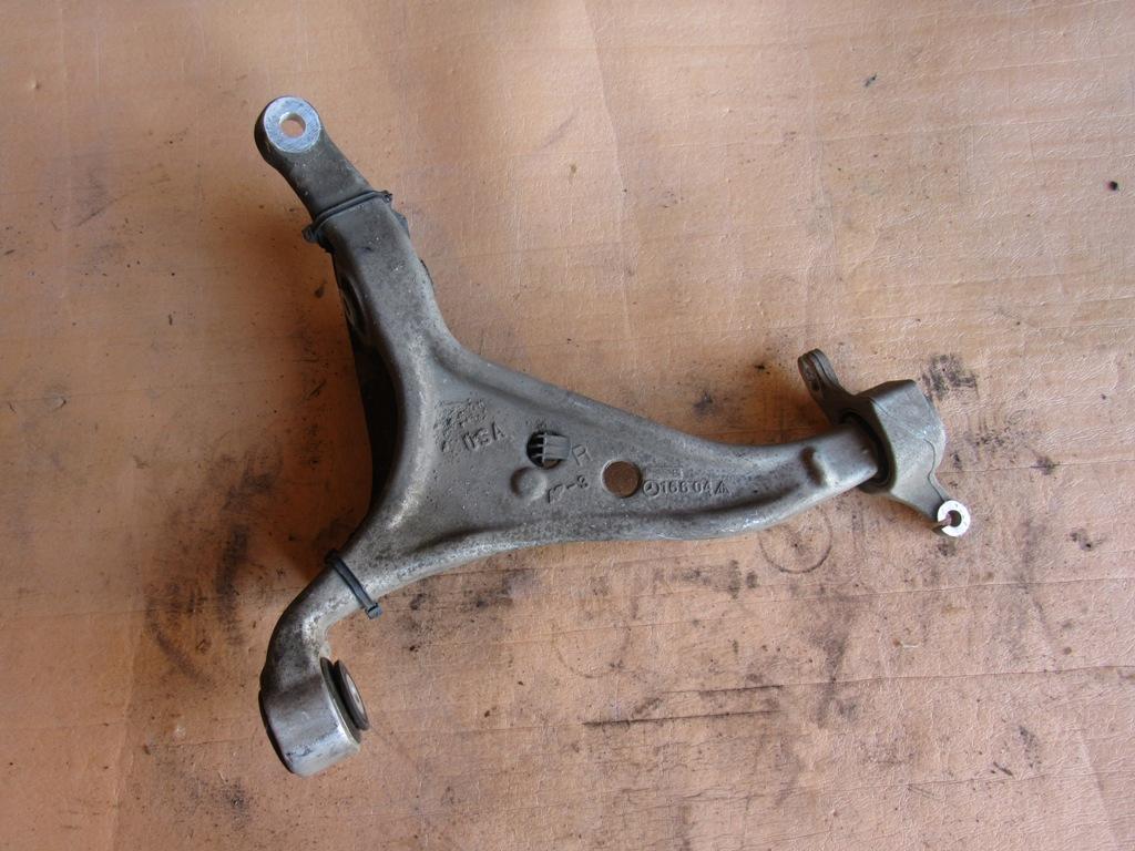 рычаг передний правый Mercedes-Benz GLE Coupe C292 2017, 3.0 л., OM 642.826, дизель, купе, 1663300800 - фото №1