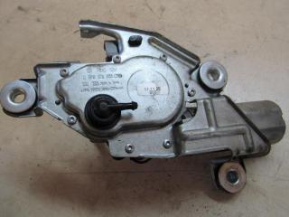 моторчик заднего стеклоочистителя (дворника) Land Rover Range Rover 3 поколение 2002, 4.4 л., M62 B44, бензин, внедорожник 5 дв., 0390201855