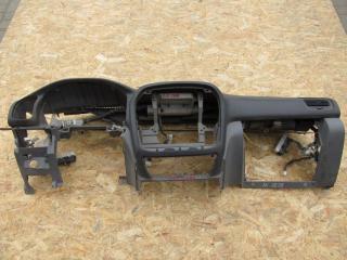 панель передняя салона (торпедо) Toyota Land Cruiser J100 1999, 4.5 л., 1FZ-FE, бензин, внедорожник 5 дв.